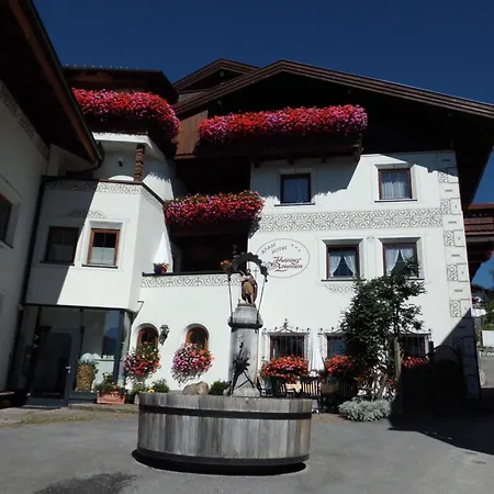 Hotel apartamentowy Garni Am Johannesbrunnen Fiss