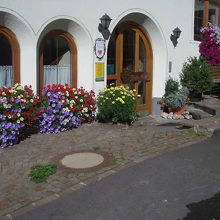 Lägenhetshotell Garni Am Johannesbrunnen 4*