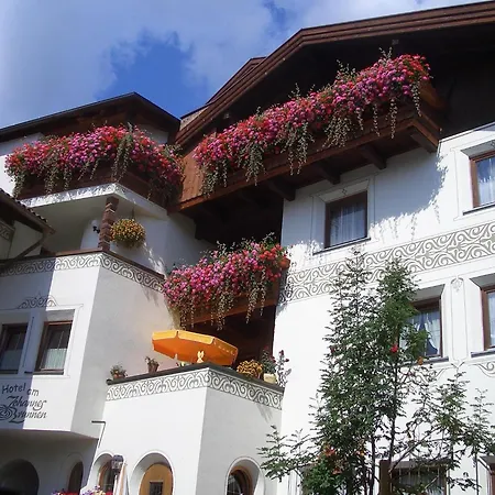 Aparthotel Garni Am Johannesbrunnen 4*